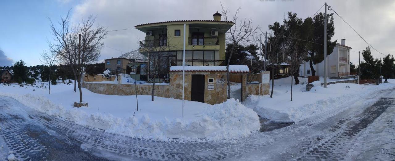 Xenonas Κithαiron Hotel Vília Buitenkant foto