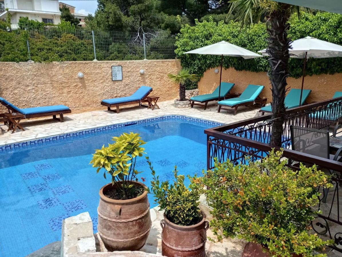 Xenonas Κithαiron Hotel Vília Buitenkant foto